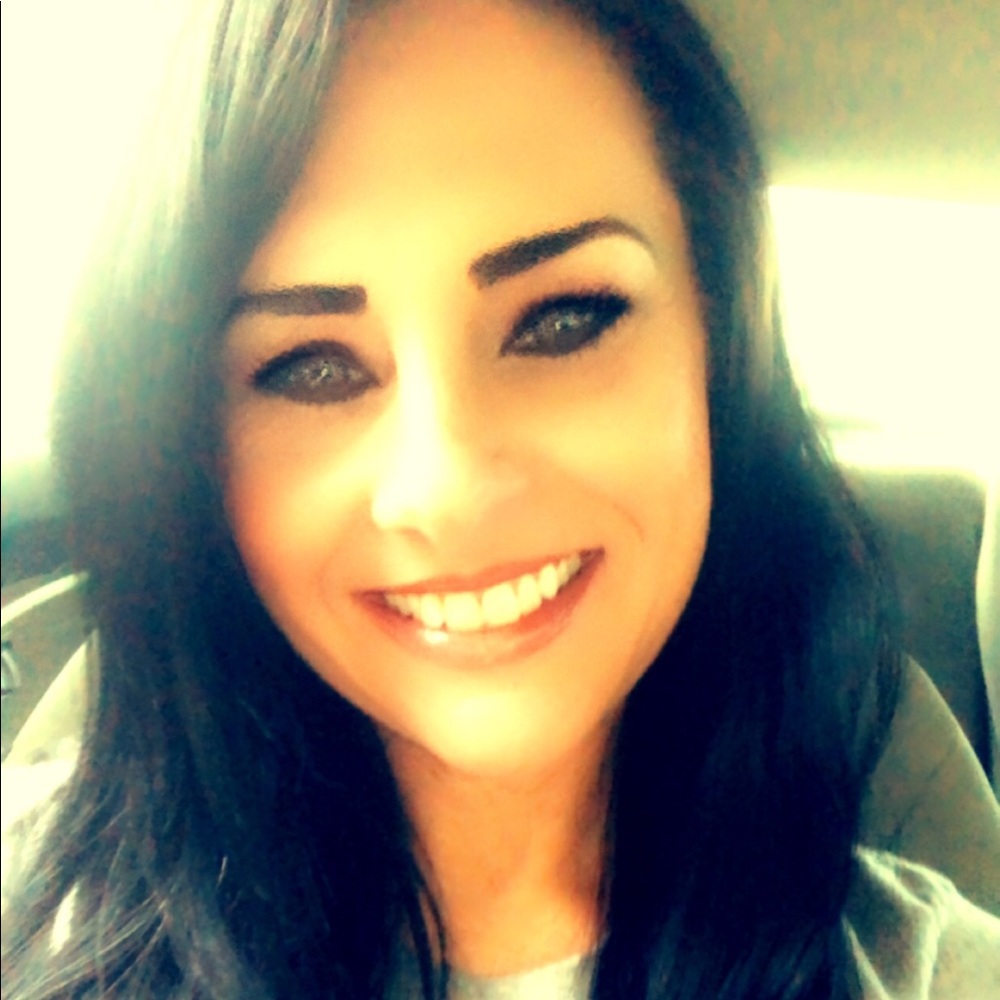 Meet your Posher, Christal